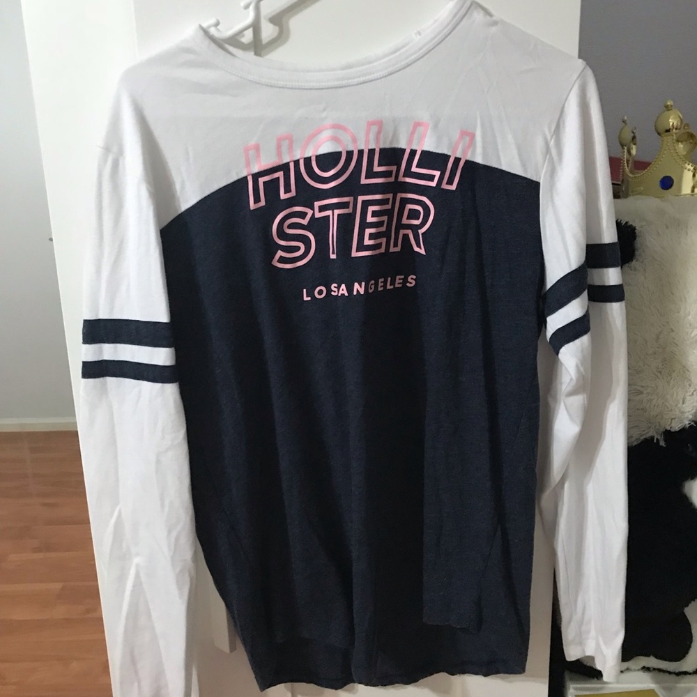 Hollister Long Sleeve Tee